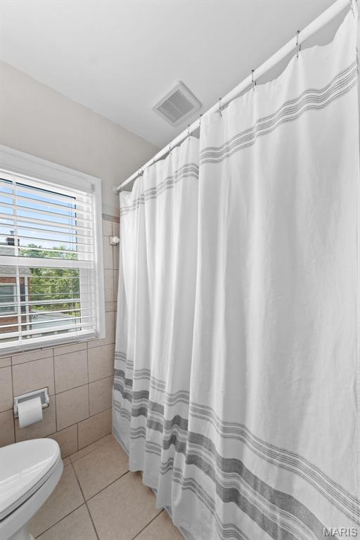 Kirkwood, Missouri 63122, United States, 4 Bedrooms Bedrooms, ,4 BathroomsBathrooms,Residential,Pending,150722