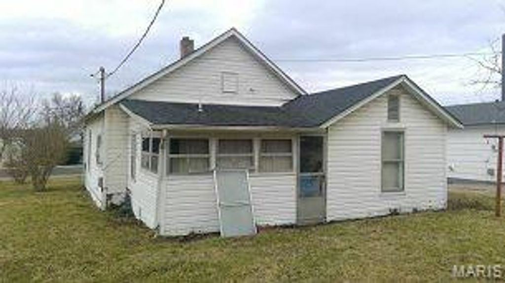 Photo of 702 N Desloge Drive, Desloge, MO 63601 (MLS # 25079931)