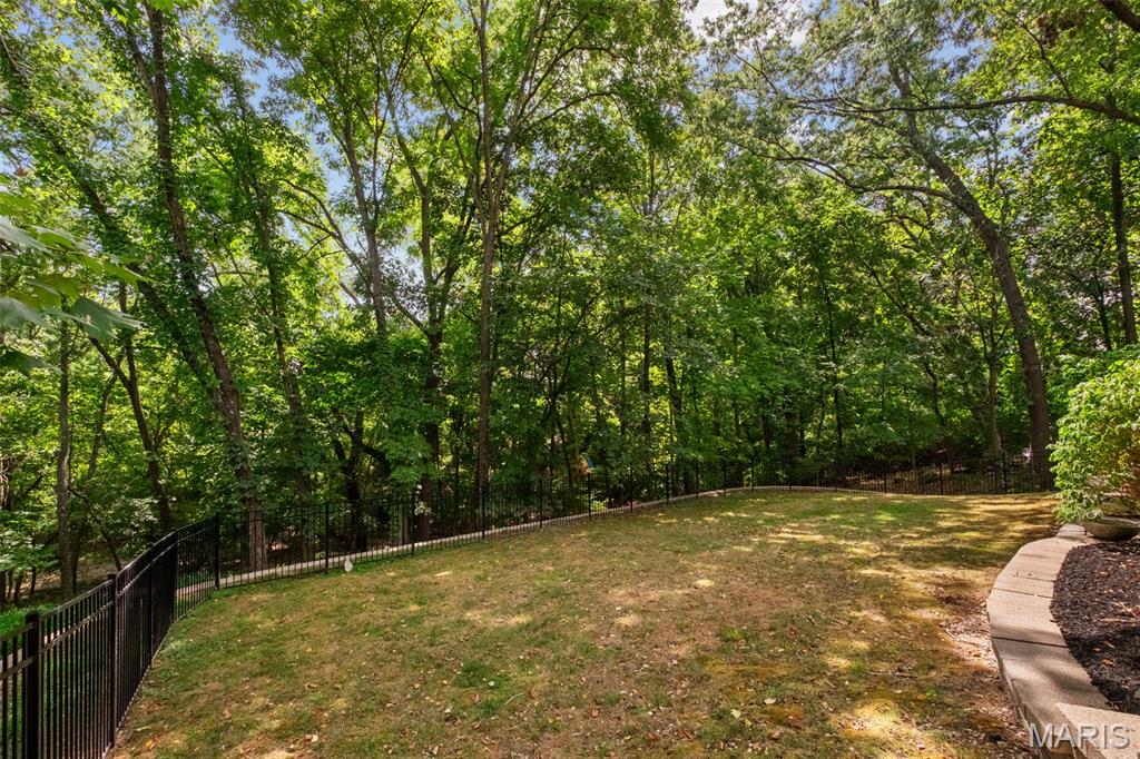 2726 Autumn Run Court