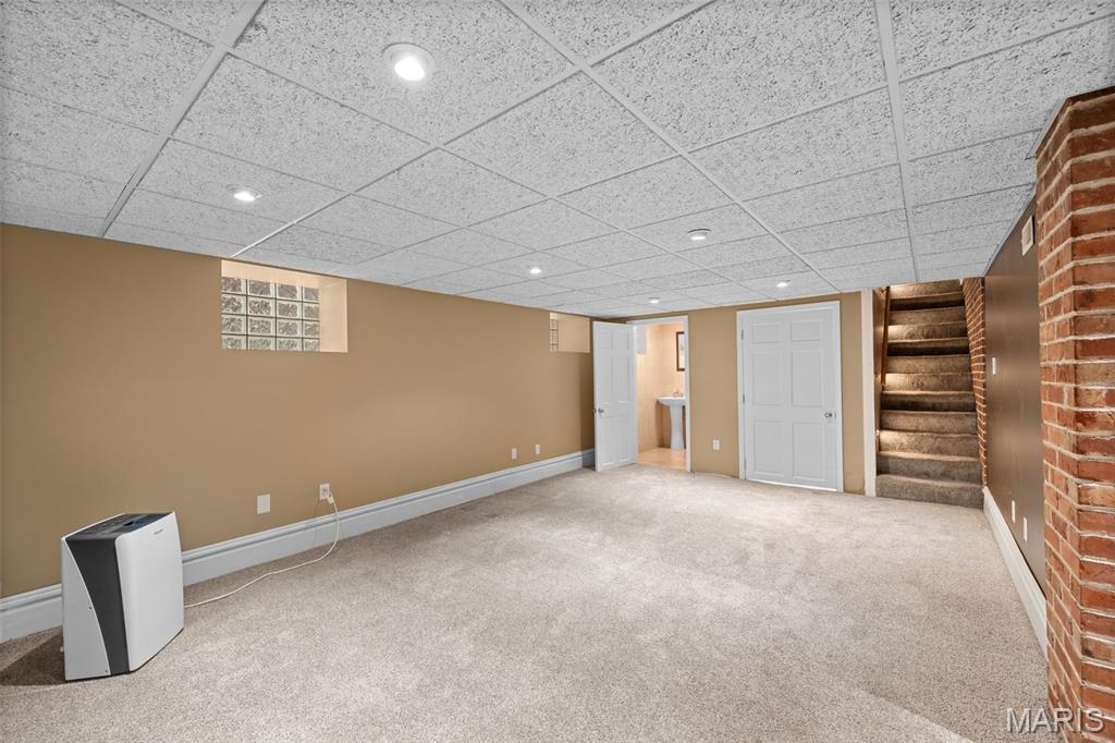 Ames Place - Residential