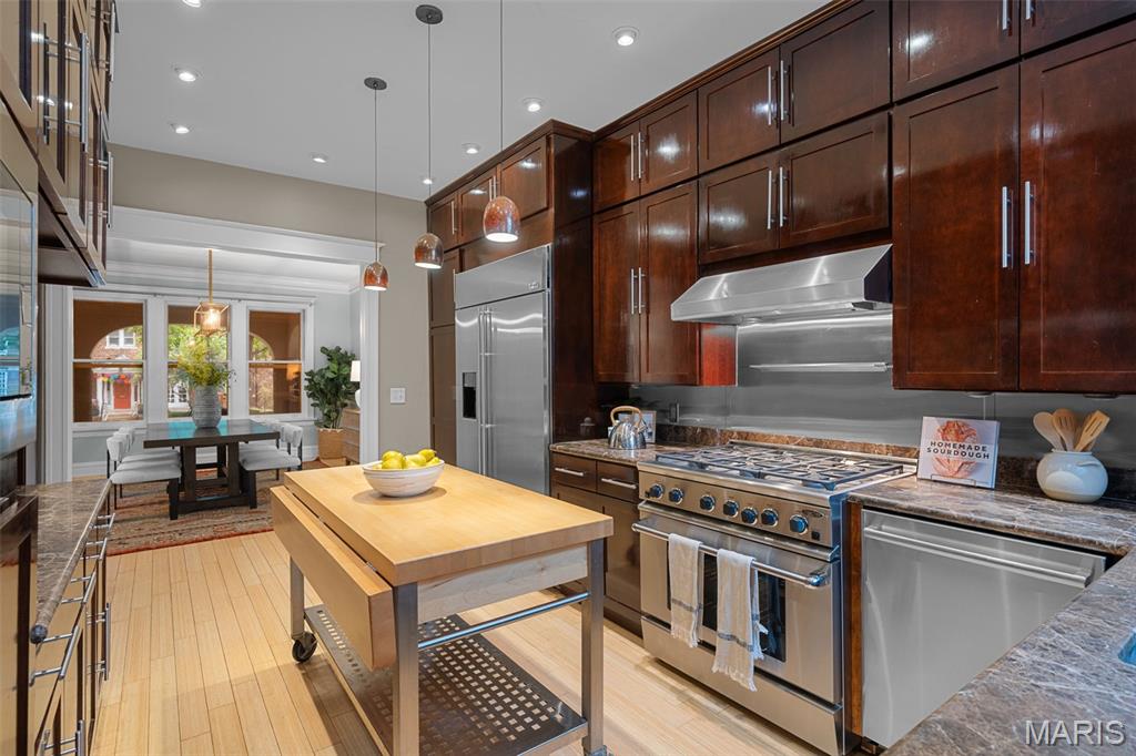 Ames Place - Residential