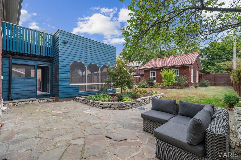 Ames Place - Residential