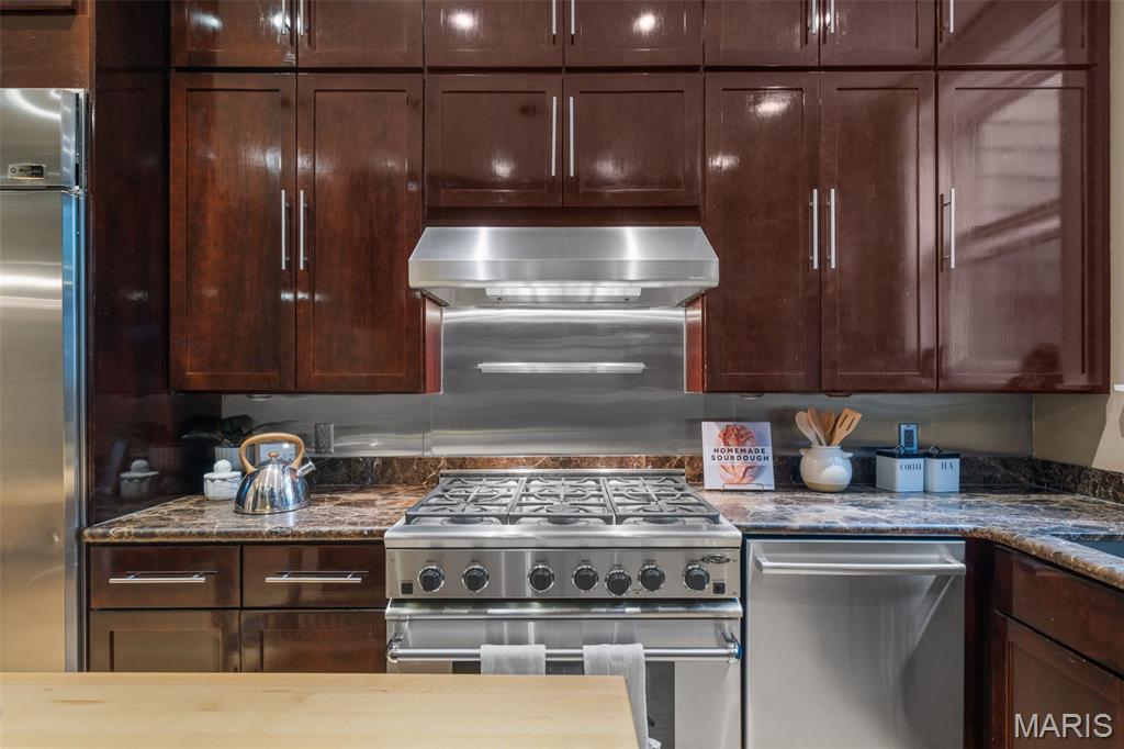 Ames Place - Residential