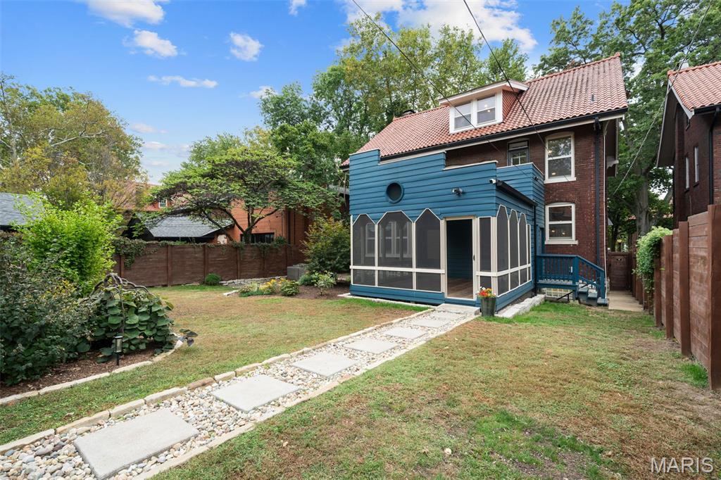 Ames Place - Residential