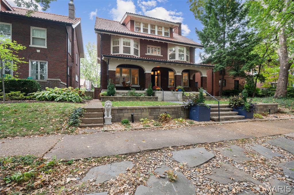 Ames Place - Residential