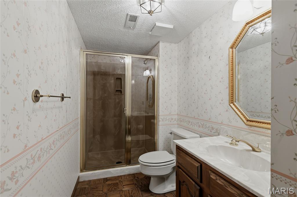 Pinetree - Residential