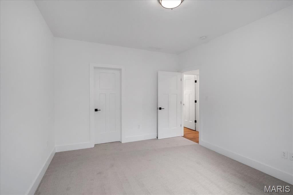 JM Berrys ADD to Brentwood Station - Residential