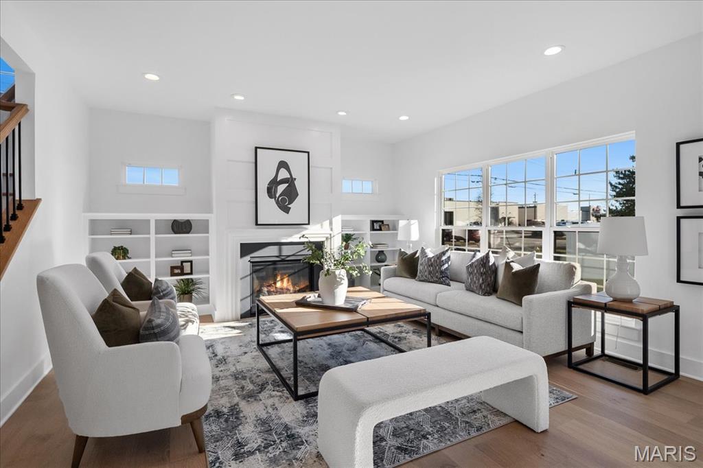 JM Berrys ADD to Brentwood Station - Residential