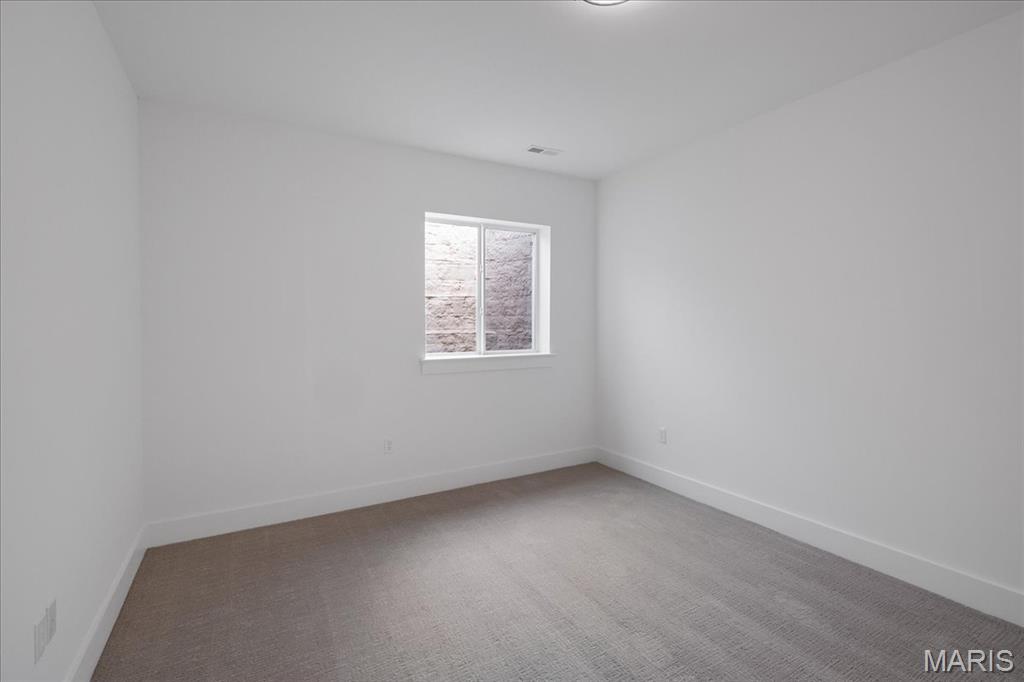 JM Berrys ADD to Brentwood Station - Residential