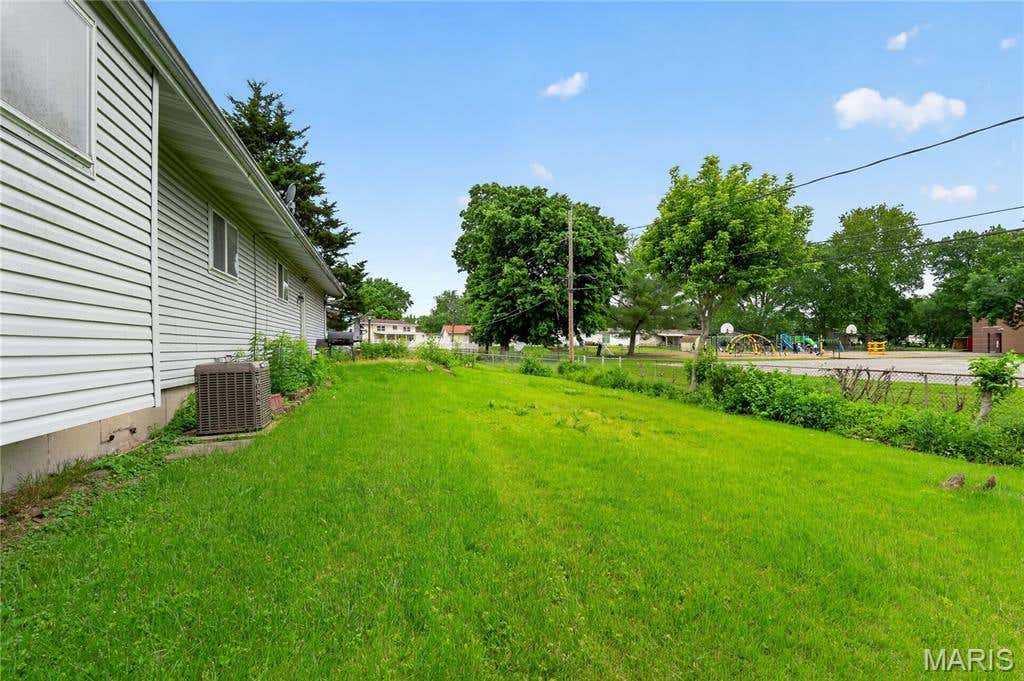 Photo of 1245 Verlene Drive, Florissant, MO 63031 (MLS # 26027680)