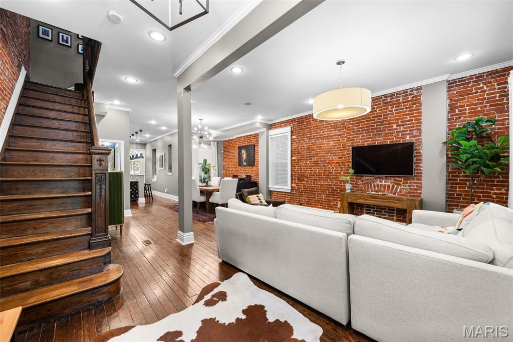 Lindells Add 02 - Residential