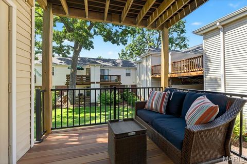 Tiny photo for 1540 High School Drive, Brentwood, MO 63144 (MLS # 26030281)
