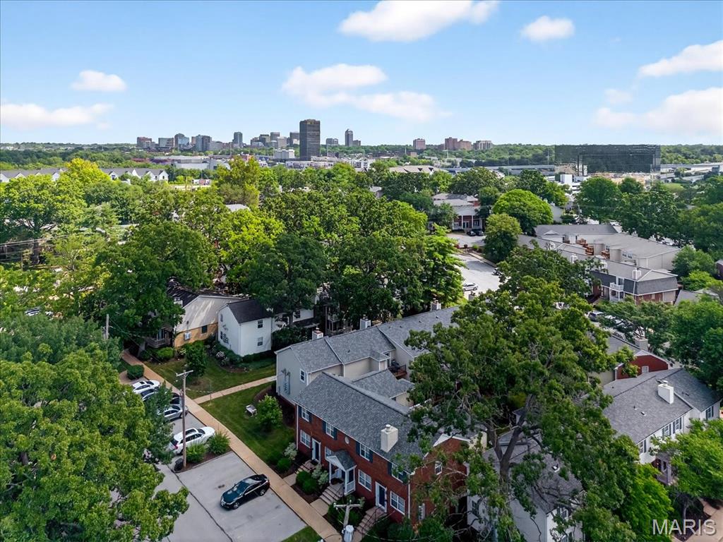 Brentwood Forest Condo Ph Seven - Residential