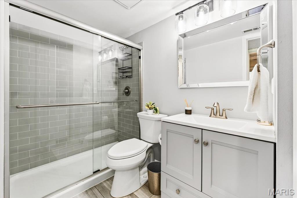 Brentwood Forest Condo Ph Seven - Residential