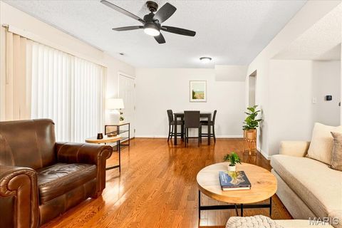 Tiny photo for 1540 High School Drive, Brentwood, MO 63144 (MLS # 26030281)