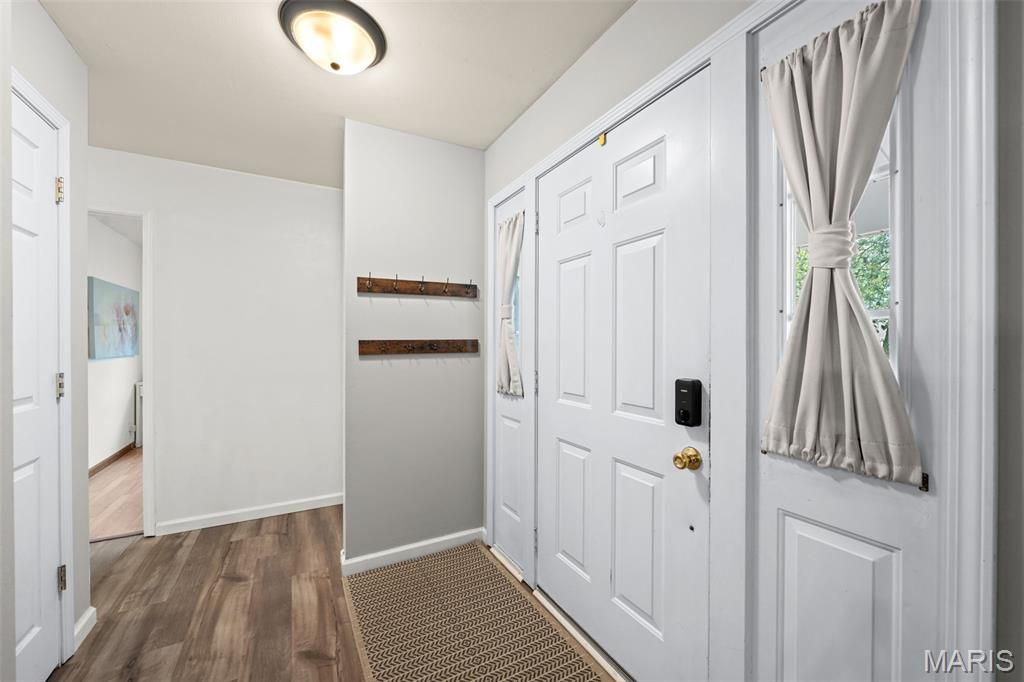 Photo of 1290 Greenmar Drive, Fenton, MO 63026 (MLS # 26025780)