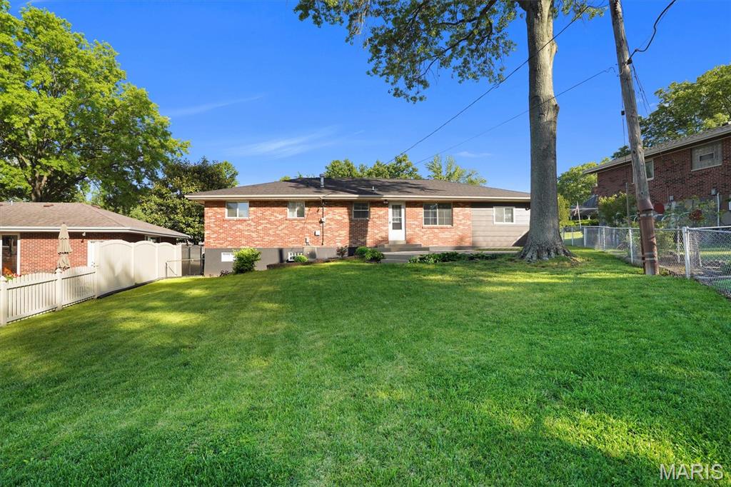 Rose Gardens 5 - Residential