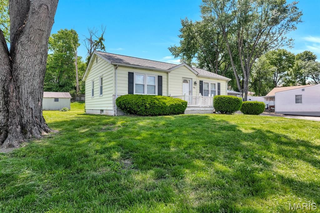 Photo of 3516 Elm Point Road, St Charles, MO 63301 (MLS # 26026580)