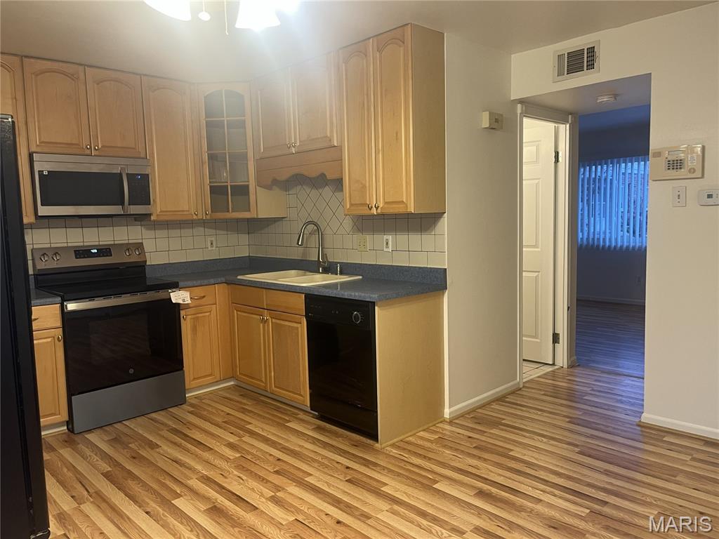 Carroll Wood Condo - Residential