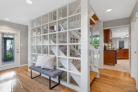 Tiny photo for 1033 Huthmaker Avenue, Kirkwood, MO 63122 (MLS # 26022735)