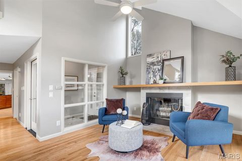 Tiny photo for 1033 Huthmaker Avenue, Kirkwood, MO 63122 (MLS # 26022735)