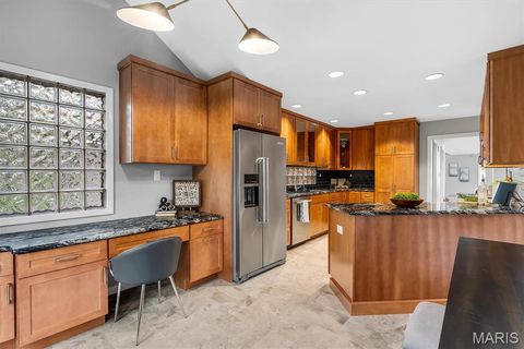 Tiny photo for 1033 Huthmaker Avenue, Kirkwood, MO 63122 (MLS # 26022735)