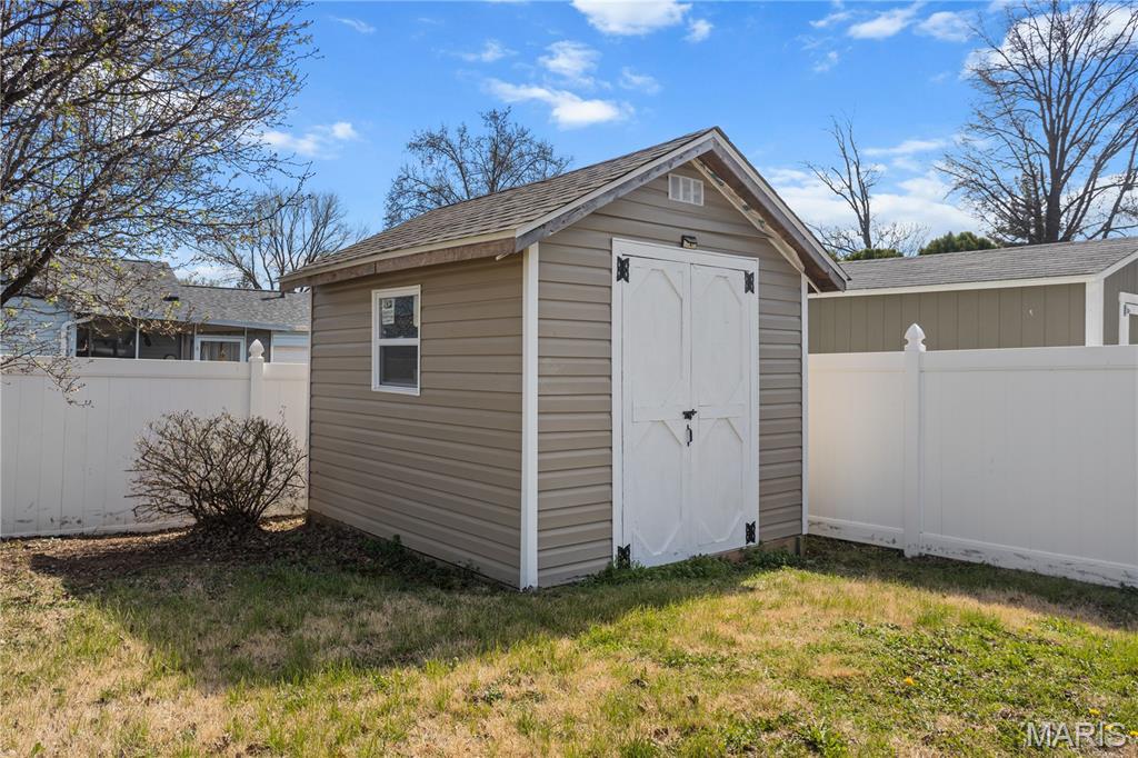 Mayer Wedgwood Green Pheasant Run - Residential