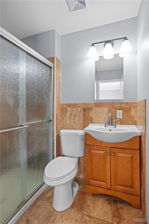 Mayer Wedgwood Green Pheasant Run - Residential