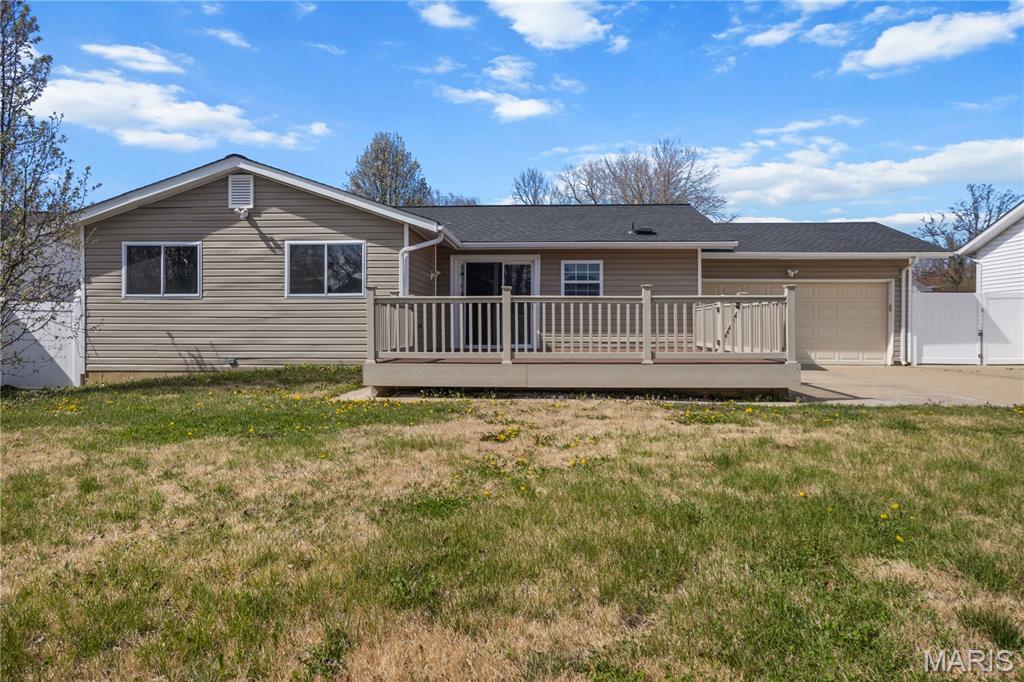 Mayer Wedgwood Green Pheasant Run - Residential