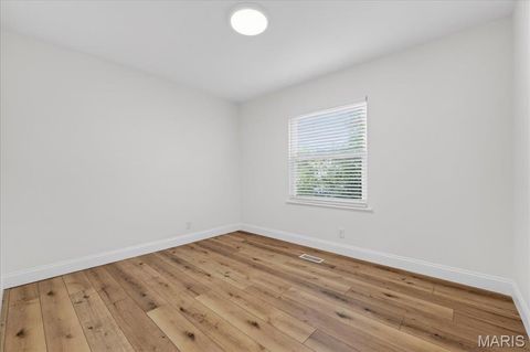 Tiny photo for 401 Meacham Street, Kirkwood, MO 63122 (MLS # 26023879)