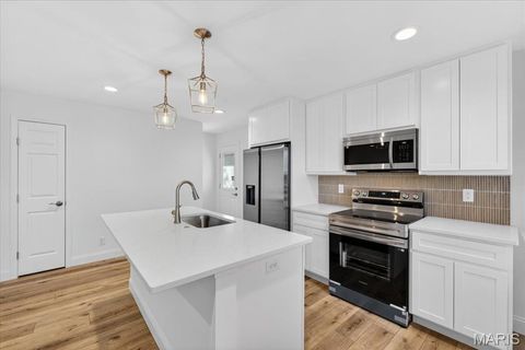 Tiny photo for 401 Meacham Street, Kirkwood, MO 63122 (MLS # 26023879)