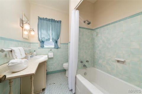 Tiny photo for 111 Royal Avenue, St Louis, MO 63135 (MLS # 26030608)