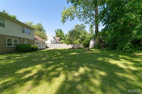 Tiny photo for 111 Royal Avenue, St Louis, MO 63135 (MLS # 26030608)