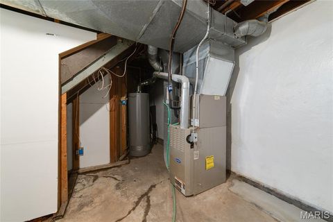Tiny photo for 111 Royal Avenue, St Louis, MO 63135 (MLS # 26030608)
