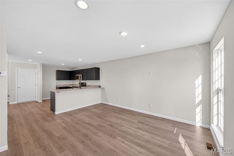 Tiny photo for 463 Sunset Hollow Drive, Wentzville, MO 63385 (MLS # 26000596)