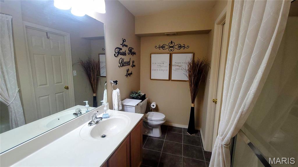 Arbor Creek Condo Two - Residential Lease