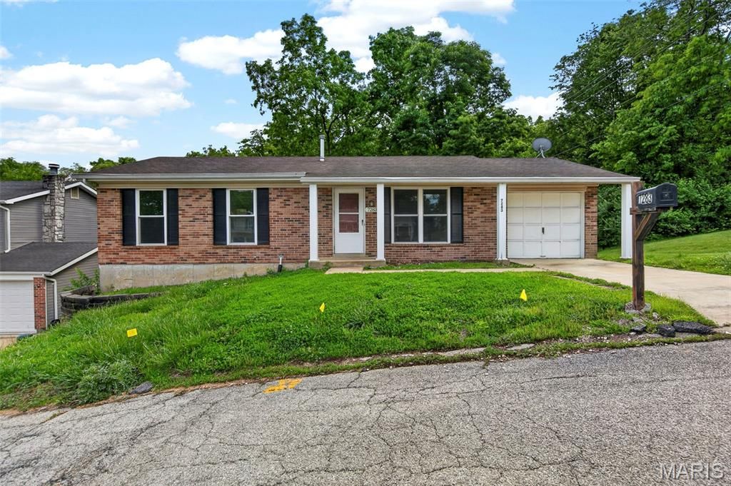 Photo of 7283 Meriwether Court, Barnhart, MO 63012 (MLS # 26028339)