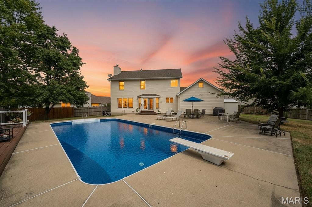 3 River Moss Court
