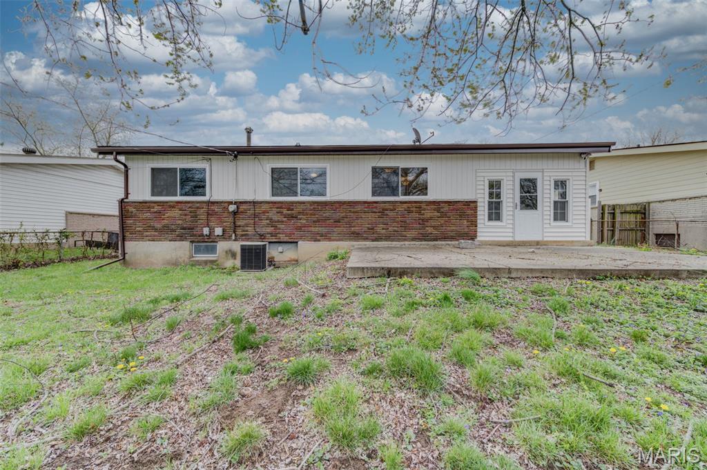 Hathaway Manor 8 - Residential