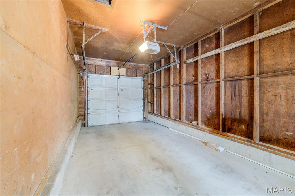 Hathaway Manor 8 - Residential