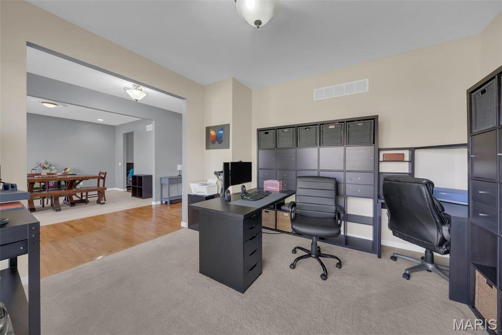 O'Fallon, Missouri 63366, United States, 4 Bedrooms Bedrooms, ,3 BathroomsBathrooms,Residential,Active,112045