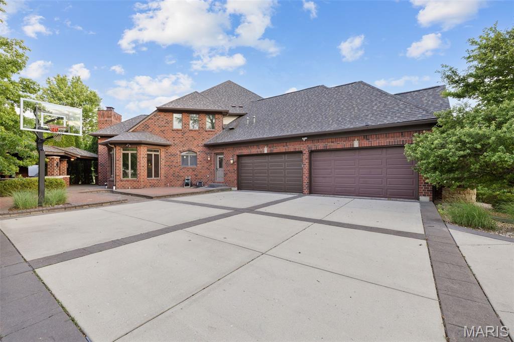 Edward Weidlich Estate - Residential