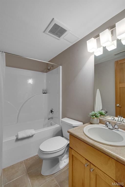 Edward Weidlich Estate - Residential