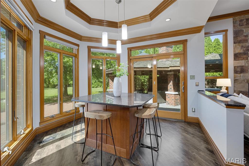 Edward Weidlich Estate - Residential