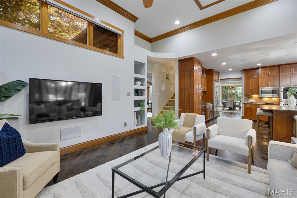 Edward Weidlich Estate - Residential