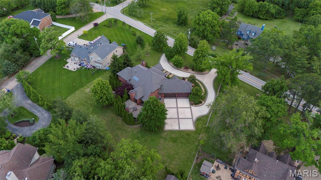 Edward Weidlich Estate - Residential