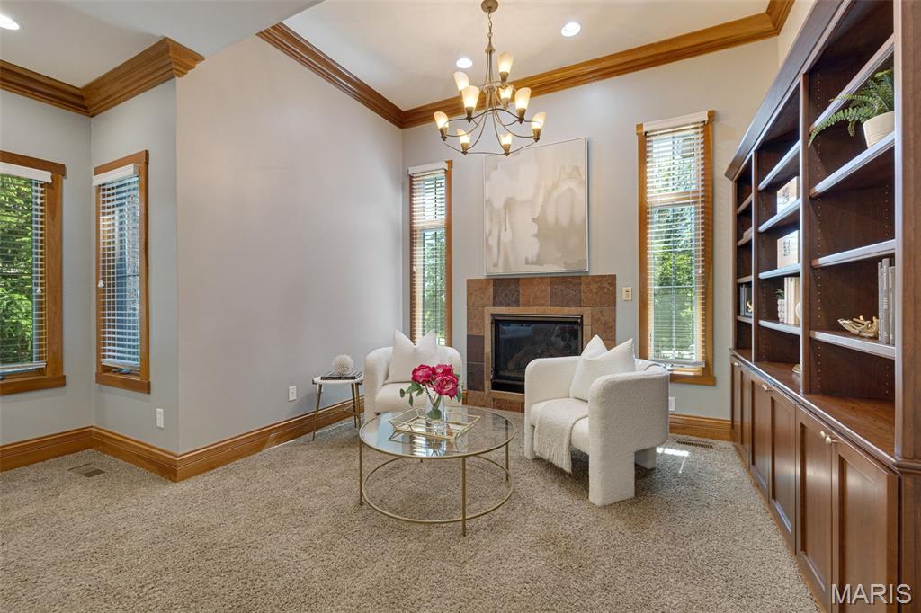 Edward Weidlich Estate - Residential