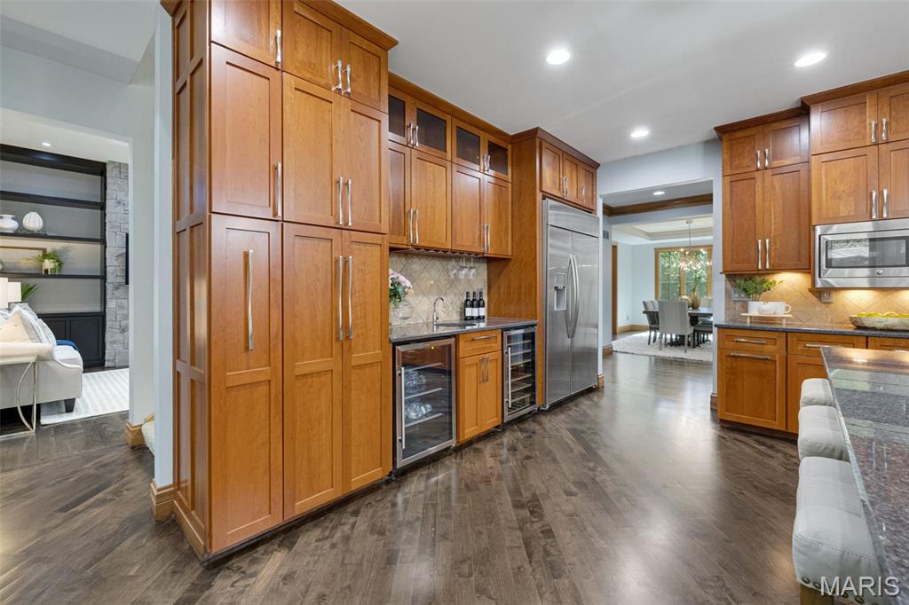 Edward Weidlich Estate - Residential