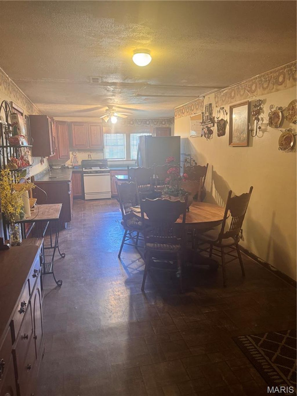 Photo of 115 West Tom Brown, Charleston, MO 63834 (MLS # 26025775)