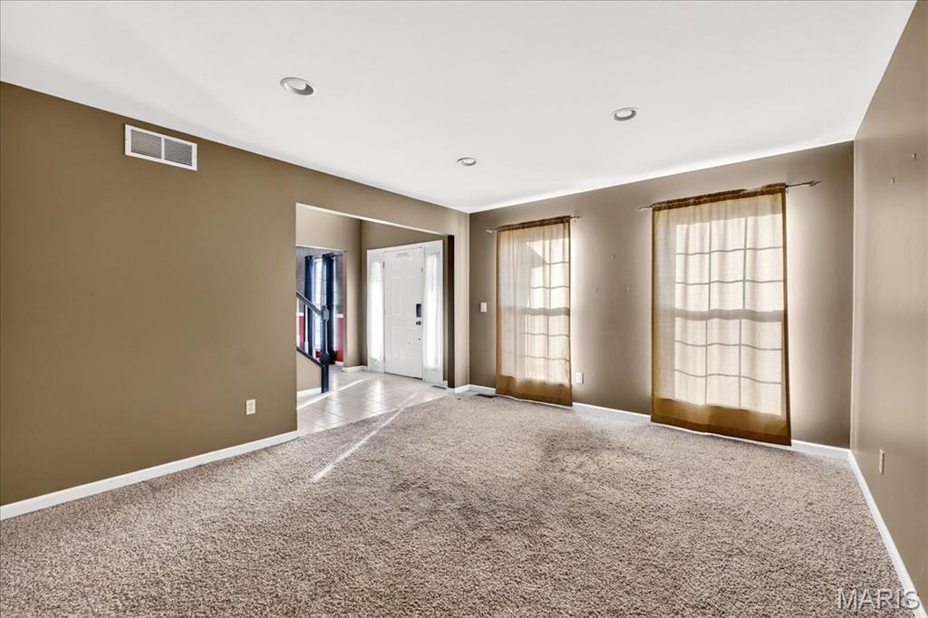 917 Emerald Oaks Court